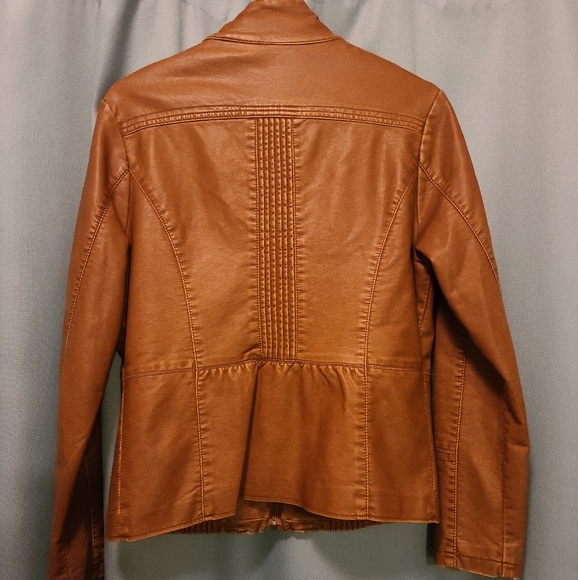 NWOT BIG CHILL ruffled vegan leather jacket - Picture 7 of 8